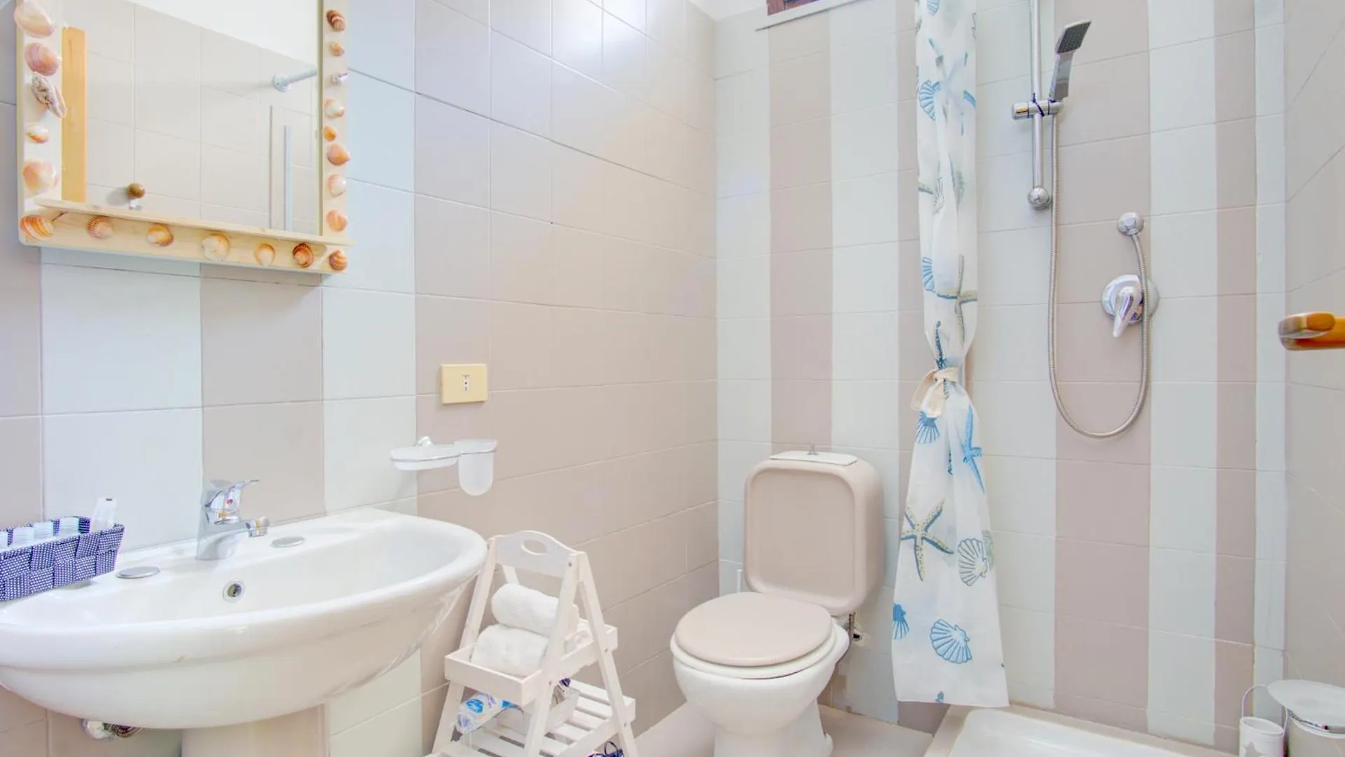 Palau Apartment - Home And More